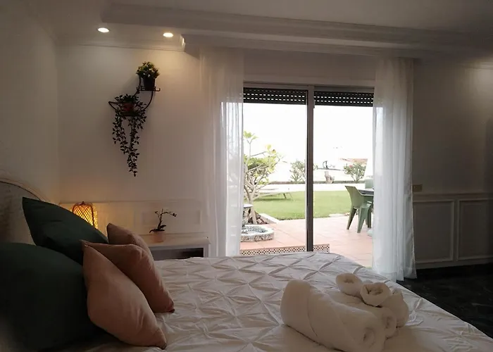 Dom wakacyjny House Experience Violeta *