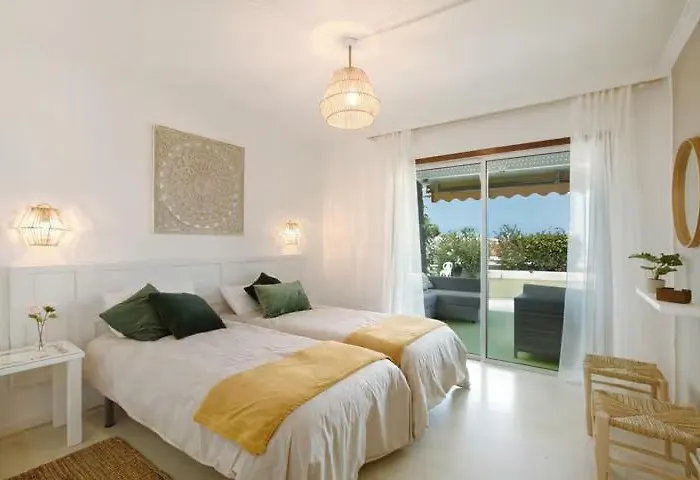 House Experience Violeta *